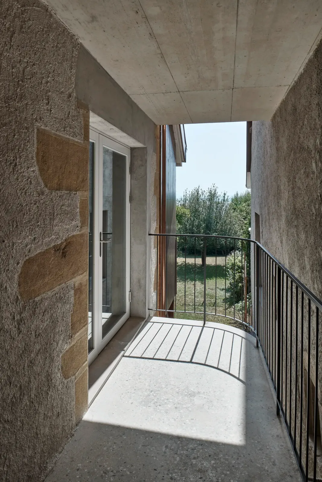 Daniela-Tonatiuh—MARGINALIA_C—003--2021