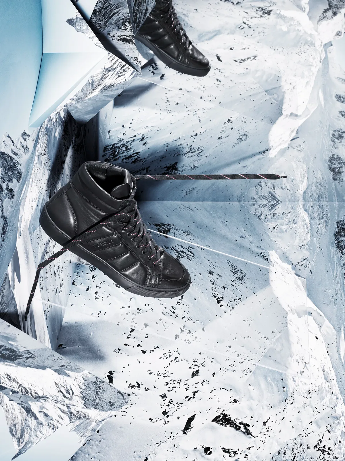 Daniela-Tonatiuh--MONCLER-002--2013