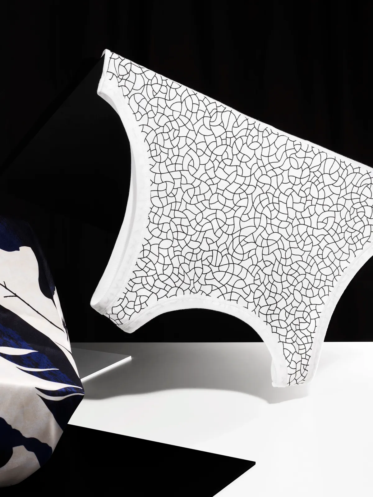 Daniela-Tonatiuh--M3-003--2011