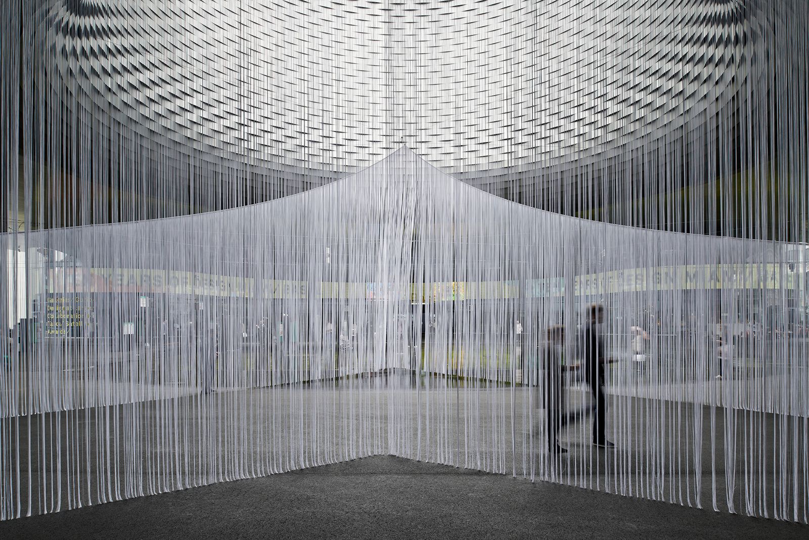 Daniela-Tonatiuh--INCHFURNITURE-ARTBASEL-001--2015