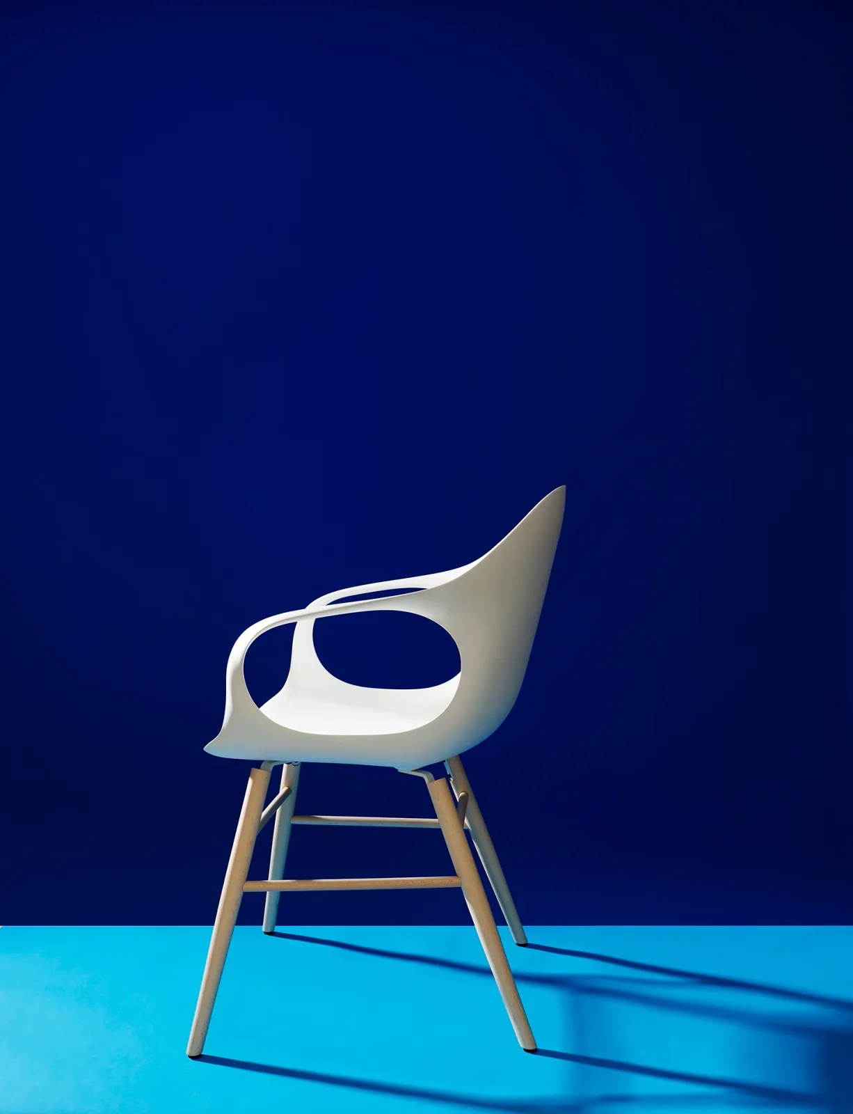 Daniela-Tonatiuh--DADI-MAGAZINE-GEOMETRIC-009--2012