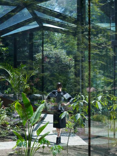 Daniela-Tonatiuh--DADI-MAGAZINE-003--2012