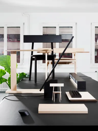 Daniela-Tonatiuh--SURFACEMAGAZINE-ACE-005--2013