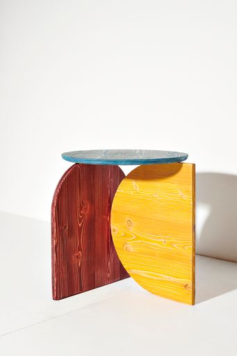 Daniela-Tonatiuh--SINGAL-TABLES-012--2018