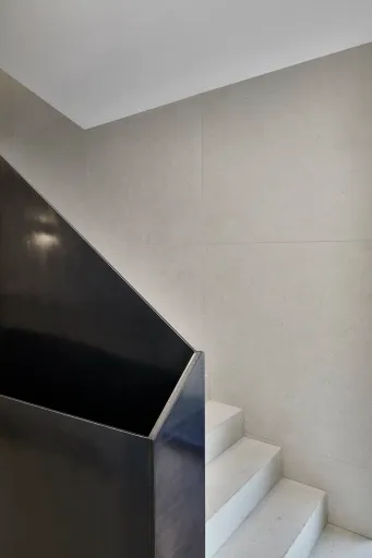 Daniela-Tonatiuh—CORPUS_GENTH—005--2021