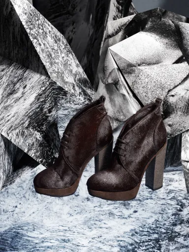 Daniela-Tonatiuh--MONCLER-003--2013